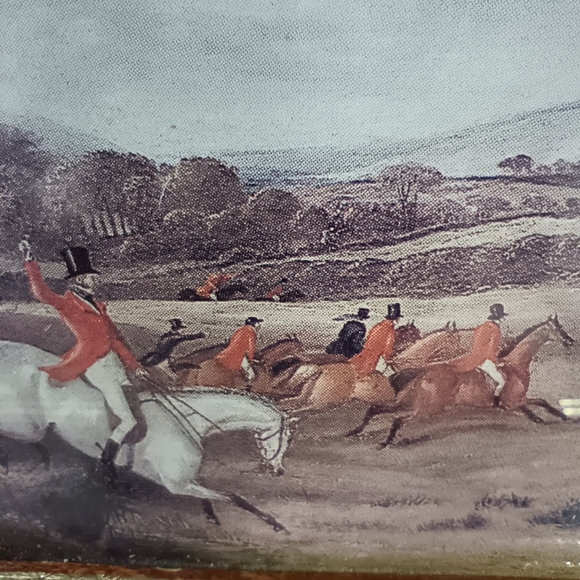 Antique Pair Cabinet Miniature Paintings of Hunting Dogs on Burel Wood Gold Gilt - Picture 9 of 14